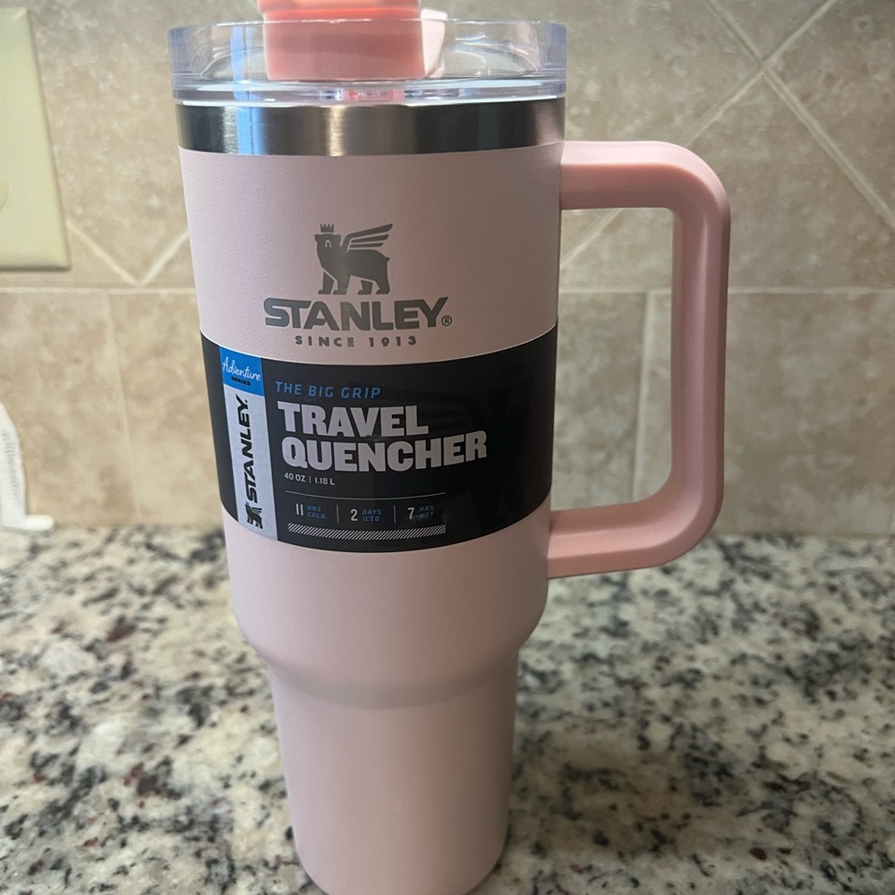 Stanley 40 oz petal pink
